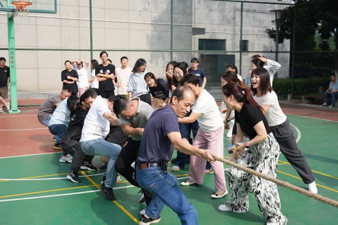 b体育 官网-河床攻防火力全开，防守迎挑战
