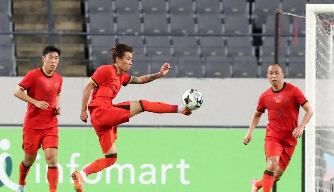 尴尬！国足面对日本已27年不胜总战绩为6平11负